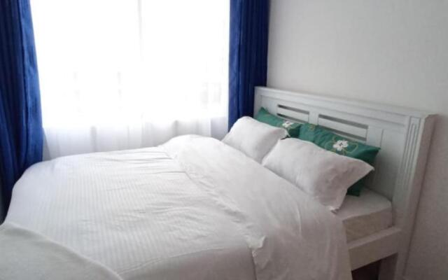 1 Bedroom - Racecourse Gardens Apartments
