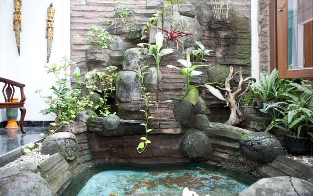 Lombok Ethnic Bandung by RedDoorz