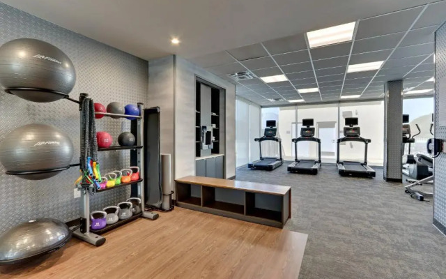 Fairfield Inn & Suites Dallas Love Field