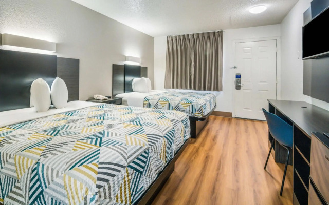 Motel 6 Irving, TX - Dallas