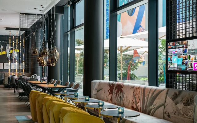 Motel One Berlin - Alexanderplatz
