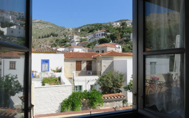 Phaedra Hotel