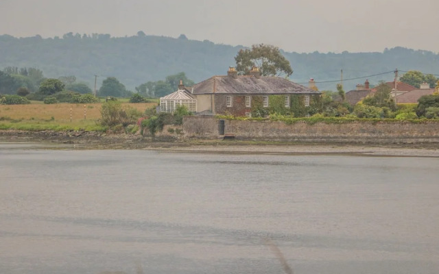Cairbre House
