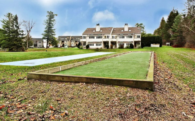 The Ponds at Foxhollow