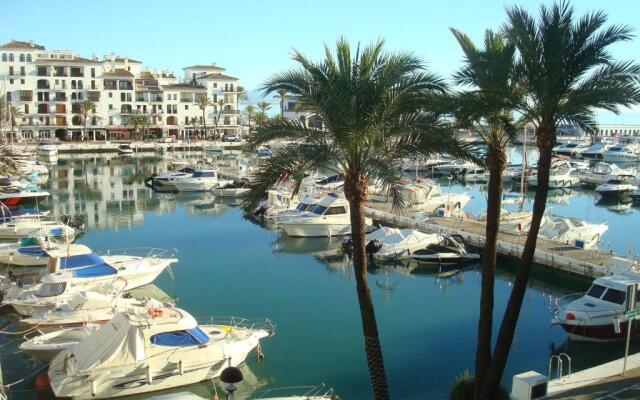 2252-Amazing apt on beach, port view from terrace!