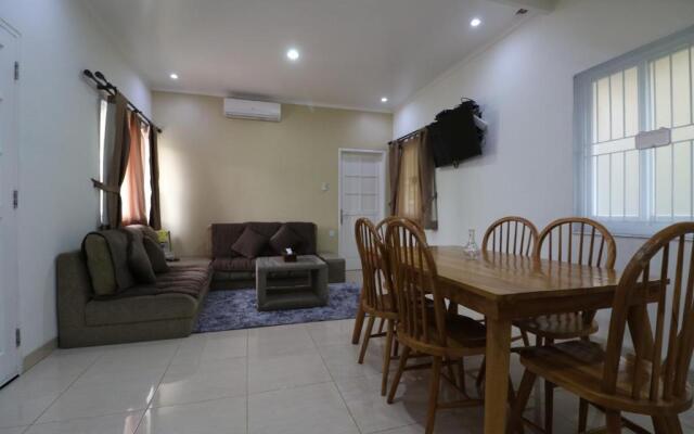 Diyar Villas Puncak H8/7