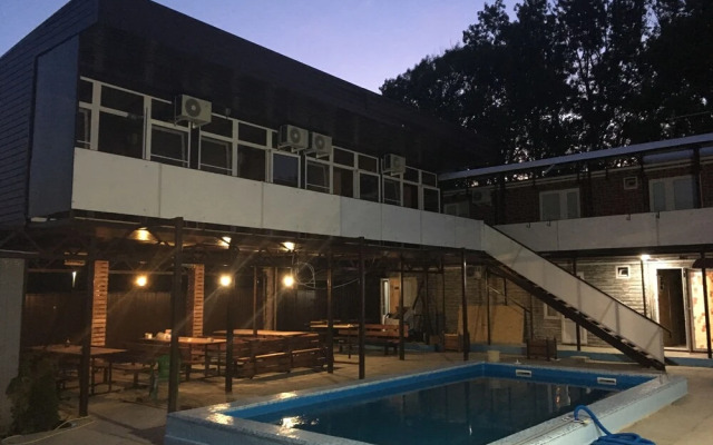 Guest House R&M