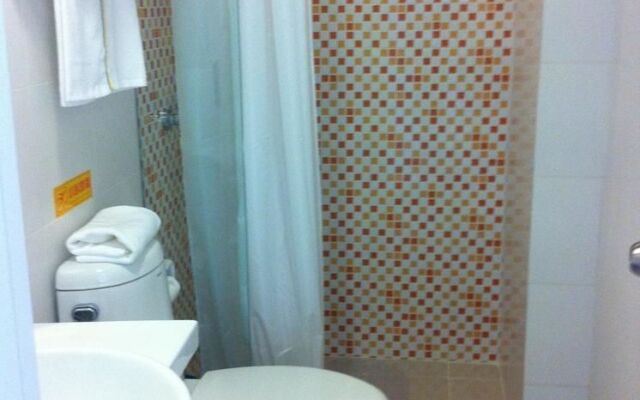 Home Inn Anshun Tashan Plaza
