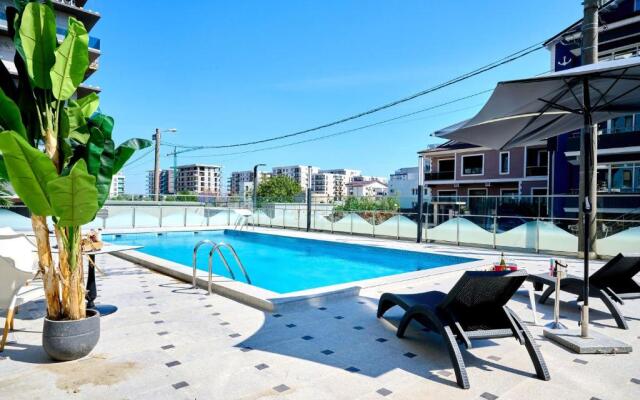 Onix Studio in Nord10 - free pool and playground