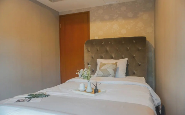 Spacious And Luxury 3Br At Sudirman Tower Condominium Apartment