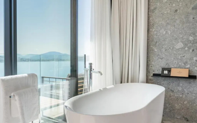 Al Yacht Premium Hotel Saranda