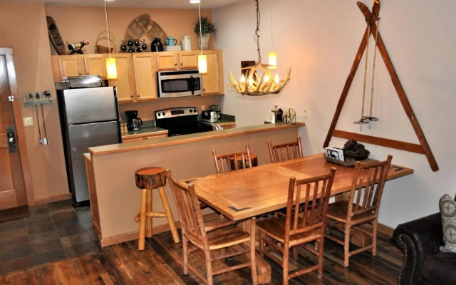 Arapahoe Lodge 1 Bed 2 Bath Aljd