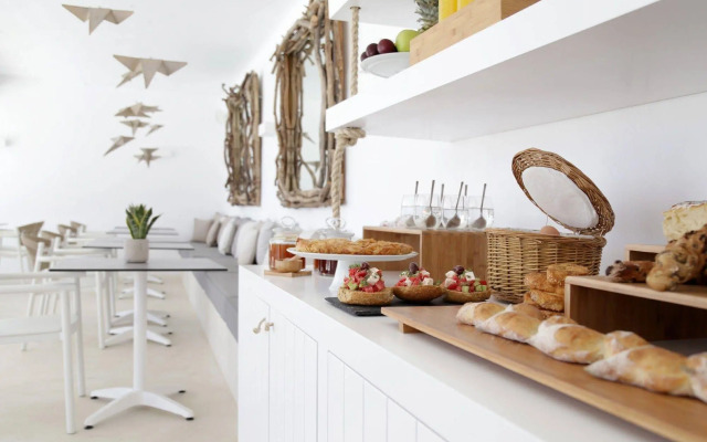 Livin Mykonos Hotel - Adults Only