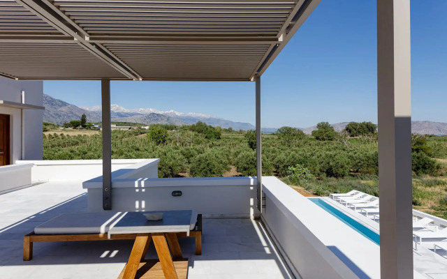 To Mikro Livadi Restaurant & Apartments