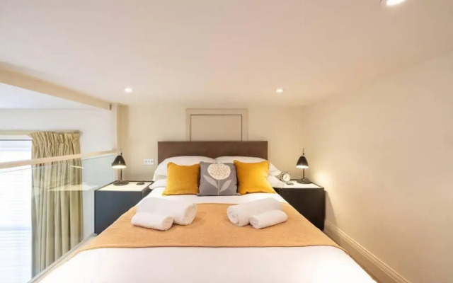 Fabulous Notting Hill Spacious Studio Apartment