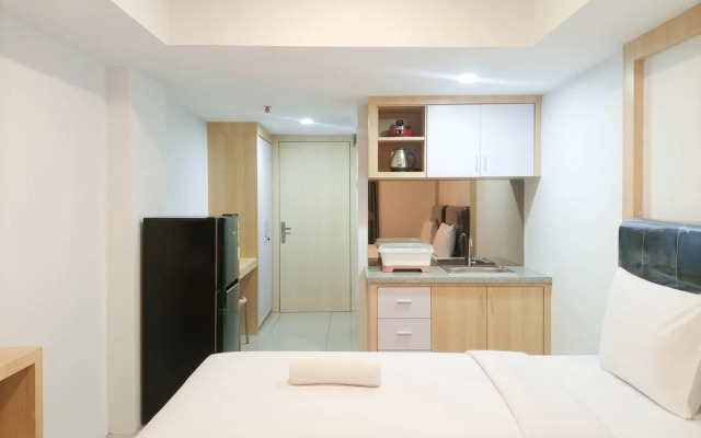Homey Studio At De Prima Apartment