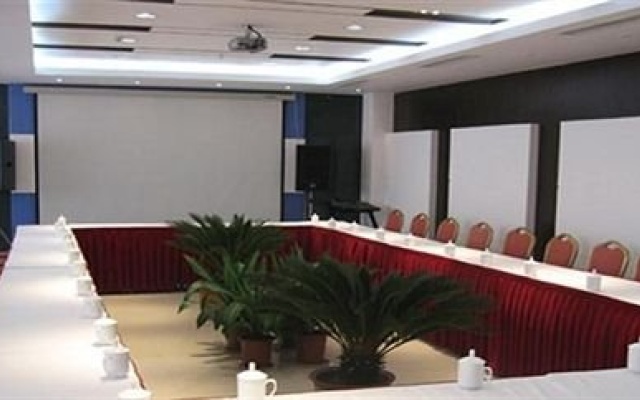 Buckingham Palace Hotel - Fuyang – Business – Fuyang