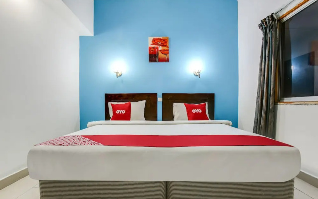 OYO 89571 Eco Palace Hotel