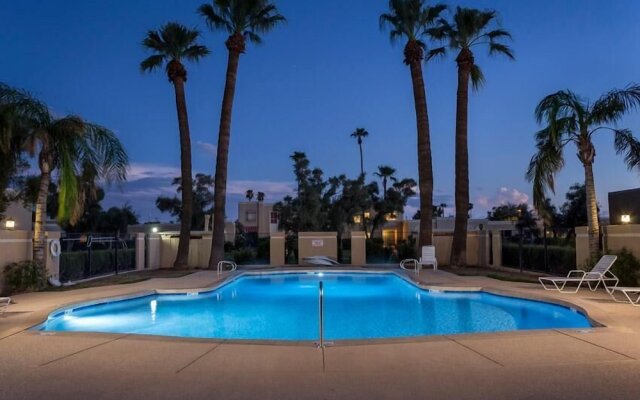 Top Notch By Signature Vacation Rentals