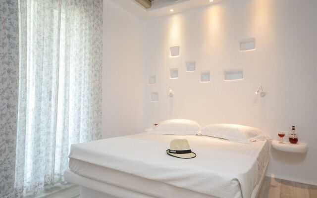 Naxian Spirit Suites & Apartments