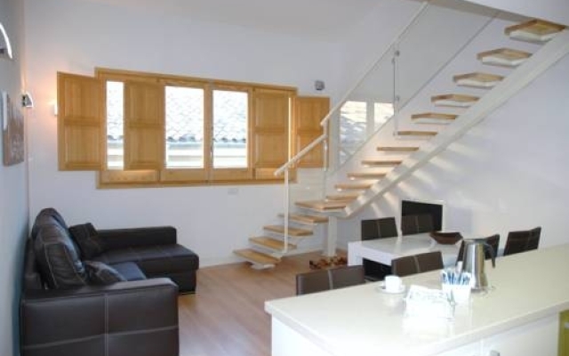 Apartamentos Edificio Palomar