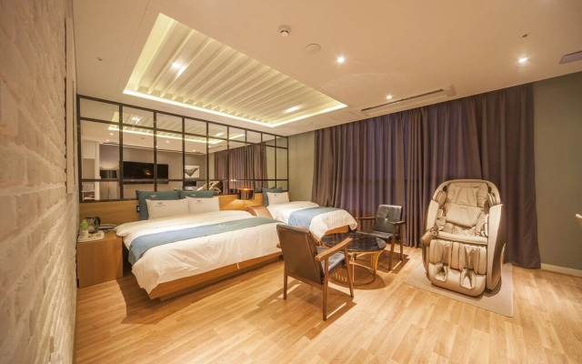 Naju Western Hotel