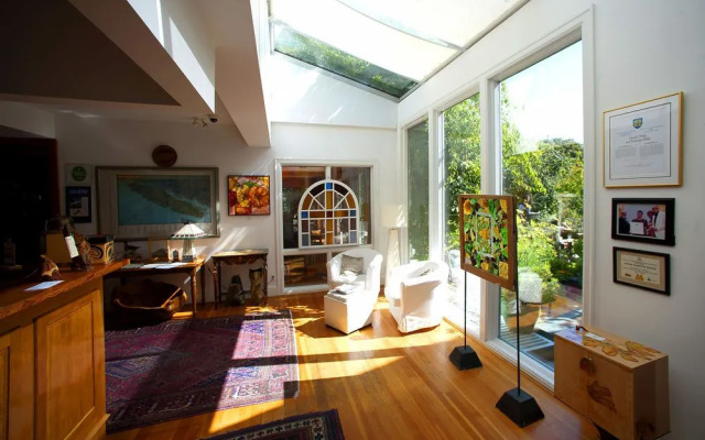 Sooke Harbour House