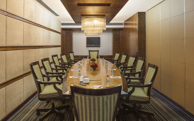 The Regenza by Tunga