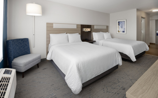 Holiday Inn Express & Suites Wyomissing by IHG