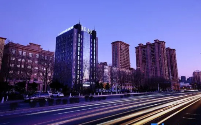 Lavande Hotels Harbin IceSnow World University of Commerce