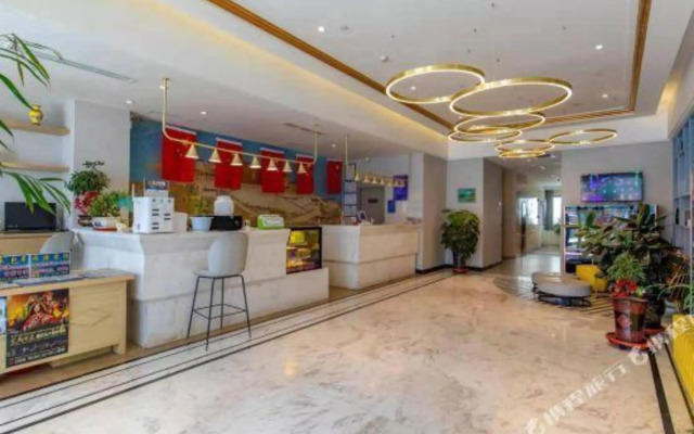 Super 8 Select Hotel