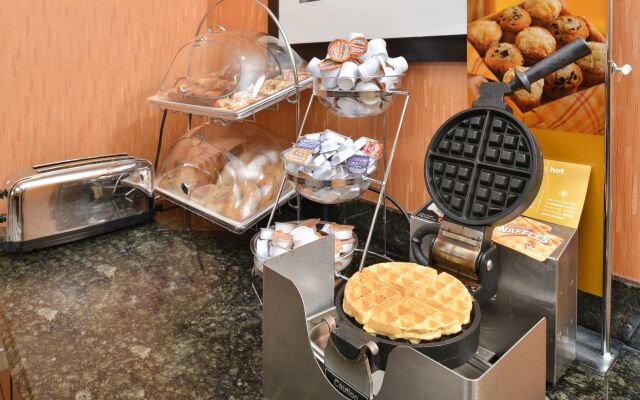 Hampton Inn Muscatine