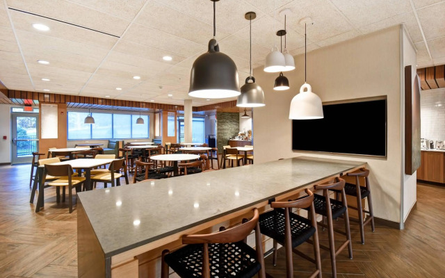 Fairfield Inn & Suites by Marriott Plymouth