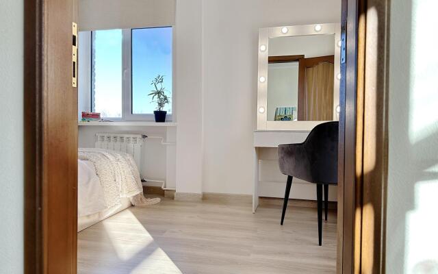 Апартаменты на улице Прапорщика Комарова 31