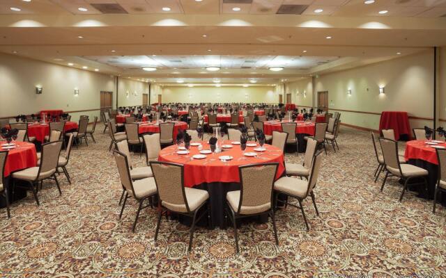 Radisson Hotel Salt Lake City Downtown