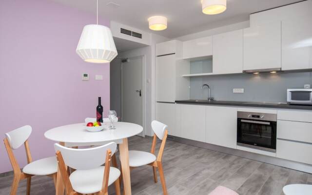 Apartments Dva Galeba