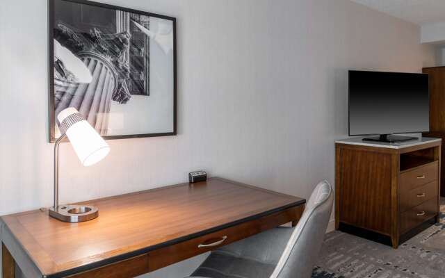 Hilton Garden Inn Arlington/Courthouse Plaza