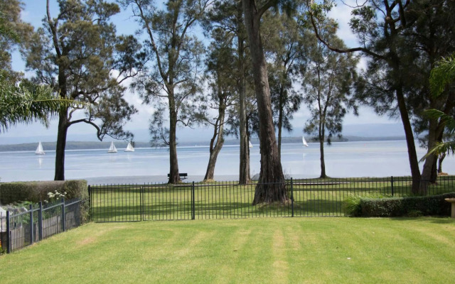 Paradise Beach Apartments