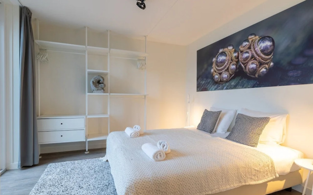 Apartment in Zeeland by Oosterschelde Beach