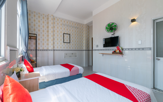 OYO 238 Luxury Motel