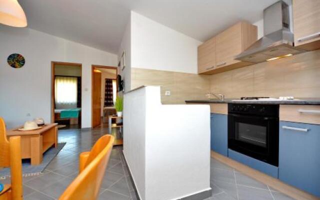 Apartment Maja