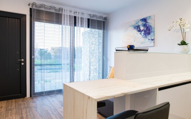 Pebble Garden Orchid