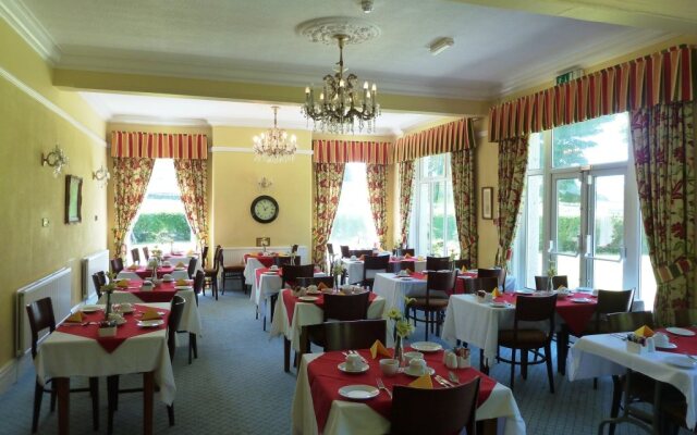 Newton House Hotel