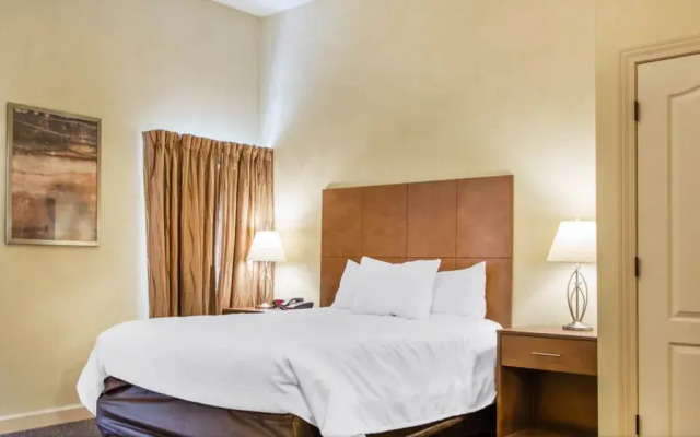 O'Fallon Suites Hotel