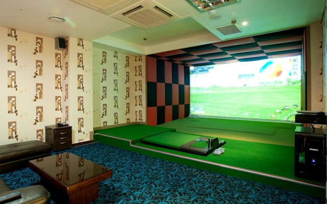 Orient Hotel & Resort