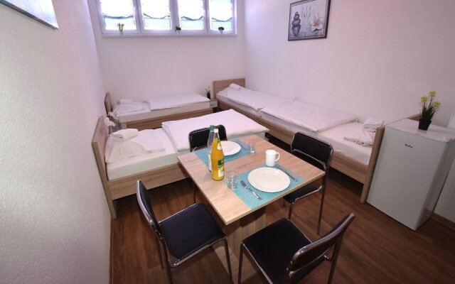 AB Apartment 09