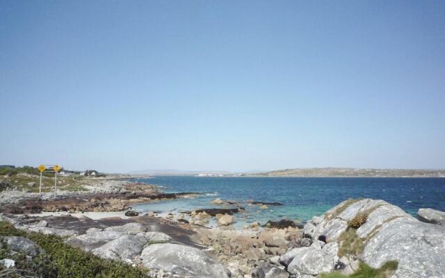 Cnocan Na Cuaigh Carraroe