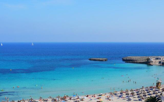 Playa Moreia Apartments