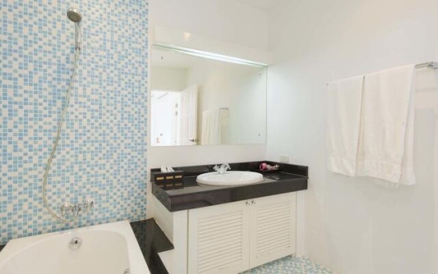 Ocean Breeze Resort & Apartments