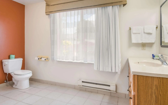 Sleep Inn & Suites